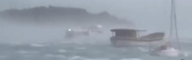 UPOZORENJE NA POPLAVE, MOGUĆ NESTANAK STRUJE I VODE: Nevreme stiže u Hrvatsku, očekuju se obilne padavine i grmljavina