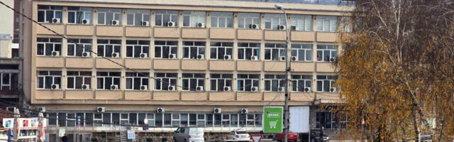 Preko 1.000 zaposlenih Opštini – Za plate milion i po eura