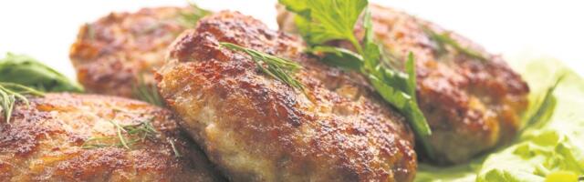 Tajna savršenih faširanih šnicli po bakinom receptu: Ukusne, sočne i mirišu na detinjstvo