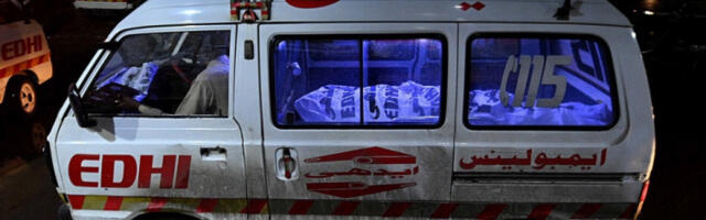 Најмање 21 особа погинула у олуји у Пакистану