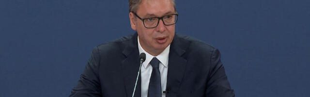 VUČIĆ NAJAVIO PAKET MERA PRIMAOCIMA SOCIJALNE POMOĆI Porodice koje primaju dečiji dodatak dobiće po detetu 25.000 dinara! Ono što država obeća, to i ispuni