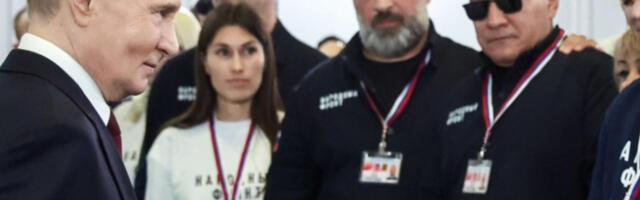 Путин: Русија иде напред упркос борби са русофобним делом Запада