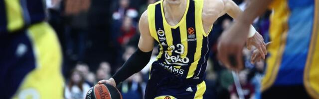 FENERBAHČE NAŠAO ZAMENU ZA BIBEROVIĆA: Amerikanac iz Rusije stiže u Tursku!