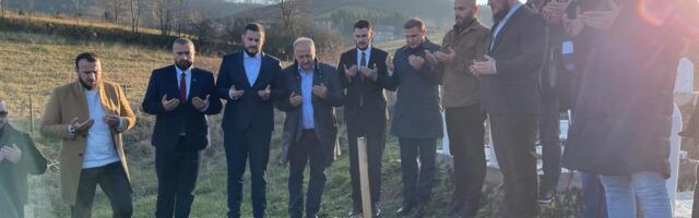 Usame Zukorlić na mezaru šehida Hamidovića – Ubice u zatvor, a Sjenica čista od kriminala