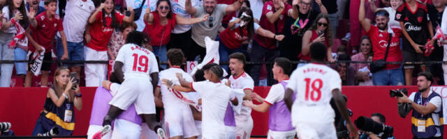 KAKVA LUDNICA U ŠPANIJI Barselona doživela debakl