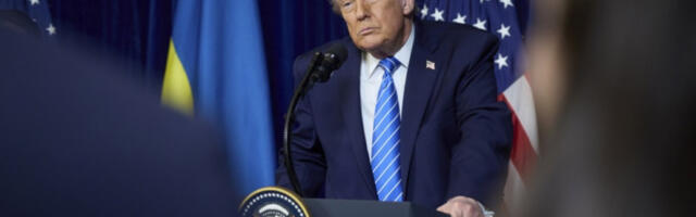 Тајни језик дипломатије: Трамп Зеленског називао „копилетом“