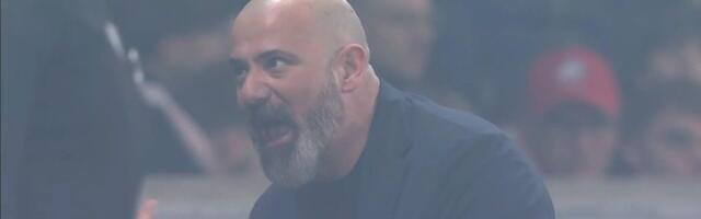 Dejan Stanković pobesneo zbog jedne sudijske odluke, pa zaradio žuti karton