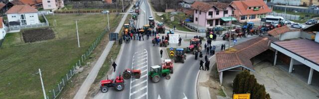Cerovac, ipak, ostaje u blokadi