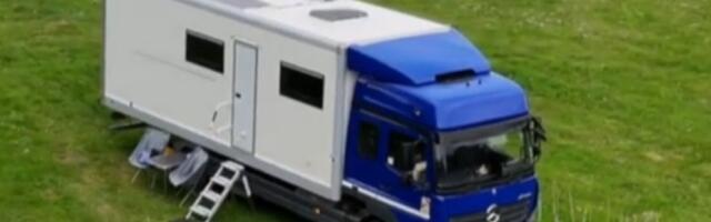 Dali smo otkaz, prodali kuću i preselili se u kamion sa troje dece: Rešili smo se hipoteke i dugova (VIDEO)