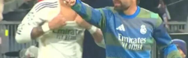 Kapiten Reala totalno "pukao", uleteo na teren i urlao: "Tvoja je j****a krivica"