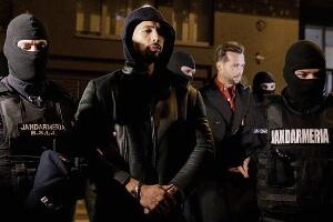 Ухапшен Ендрју Тејт, контроверзни инфлуенсер оптужен за кријумчарење људи и силовање