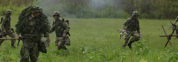 Војнотехнички институт спроводи испитивања у касарни „Жарково“