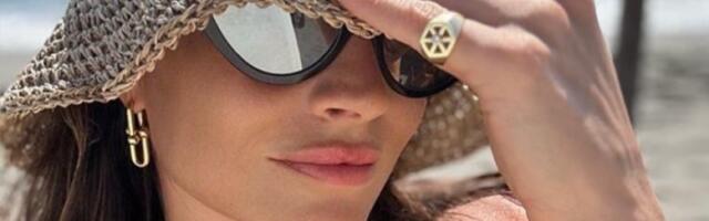 TELO NAŠE GLUMICE ZAPALILO AMERIKU! Pokazala mokro obnaženo telo u petoj deceniji! (FOTO)