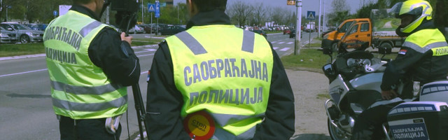 ŠOK ZA SAOBRAĆAJNU POLICIJU Otac sa 1,3 promila vozio dete divljajući 175 kilometara na sat, otkriven i jedan NEOBIČAN slučaj u BG