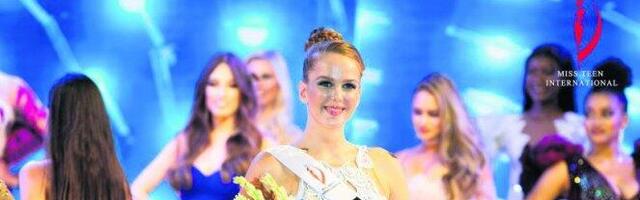 BRAVO! LASKAVA TITULA ZA SRPKINJU! Venera (18) iz Niša najlepša u Evropi!