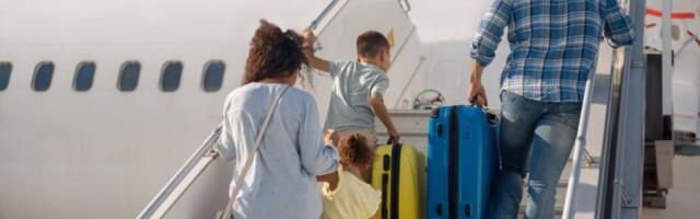 SKANDAL U TOKU LETA! Prevario ženu naočigled putnika u avionu (FOTO)