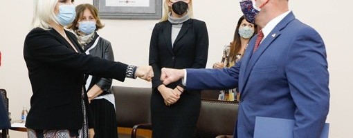 Mihajlović sa menadžerom kompanije Behtel o saradnji u energetici