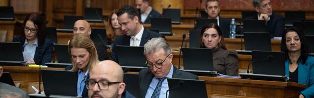 Skupština Srbije nastavlja raspravu o amandmanima na predlog budžeta