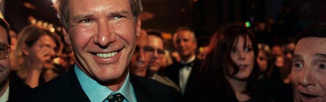 LEGENDARNI GLUMAC U DEVETOJ DECENIJI ŠOKIRAO DETALJEM IZ SPAVAĆE SOBE! Evo šta radi tokom INTIMNOG ČINA - AU