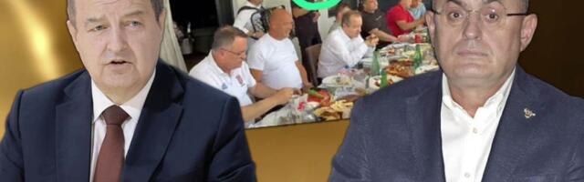 Skandal! Čelni ljudi SPS-a u društvu vođe blokadera u Novom Pazaru: Dačić i Zagrađanin se druže i pevaju sa čovekom koji bi da ruši Srbiju (FOTO)