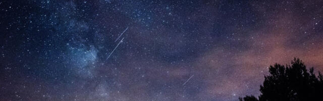 VEČERAS SU ČUDA MOGUĆA Pogledajete u nebo i zamislite želju, a da bi se ostvarila, morate da uradite ovo