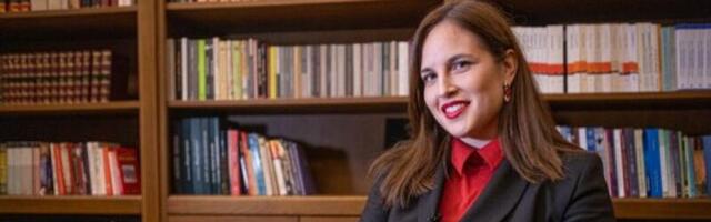 ONA JE NAJMLAĐA MINISTARKA U VLADI: Evo ko je Sara Pavkov koja je predložena za novu ministarsku za zaštitu životne sredine