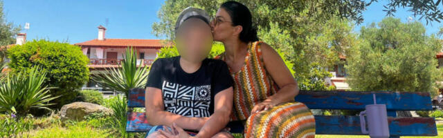 MAJKA DEČAKA KOJI JE PRETRPEO STRAVIČNO VRŠNJAČKO NASILJE ZA ALO! &quot;Želeo je da im bude drug, a oni su ga povredili, nije pričao danima&quot; (FOTO)