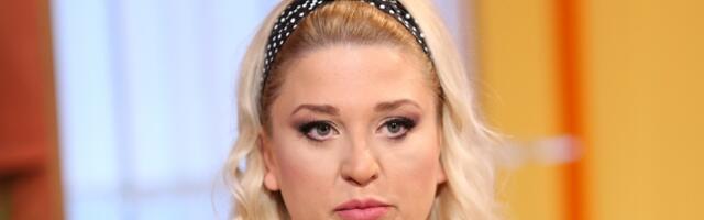 "MOJ BRAT JE UKRADEN IZ PORODILIŠTA" Nataša Aksentijević prvi put o porodičnoj tragediji: "Majci su posle 3 dana saopštili da je beba umrla"