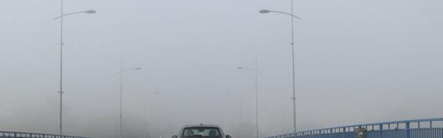 Udes u Rumenačkoj, skoro svuda magla: Šta se dešava u saobraćaju u Novom Sadu i okolini