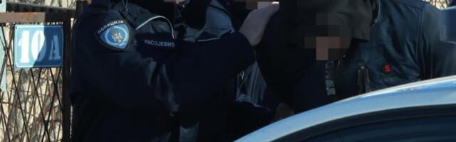 PRIJATELJ MRTVOG MUŠKARCA KOJI JE PRONAĐEN U KUĆI U BEČMENU UHAPŠEN ZBOG UBISTVA: Zajedno pili, pa prijavio policiji da mu drug ne diše