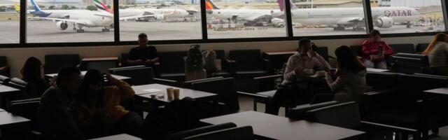 Ambasada Srbije u UAE: Vazdušni prostor delimično otvoren, letovi ograničeni