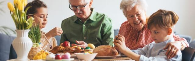 Čime se treba PRVO omrsiti na Uskrs? Hrana kojom prekidamo post treba da "probudi" želudac, ne da ga optereti