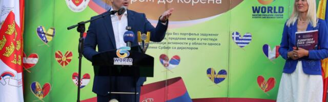 Милићевић отворио камп „Игром до коренаˮ у Краљеву за децу и младе из дијаспоре