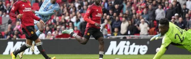 SRBIN JE BIO U PRAVU: Mančester sklonio "najgoreg golmana u istoriji" sa gola