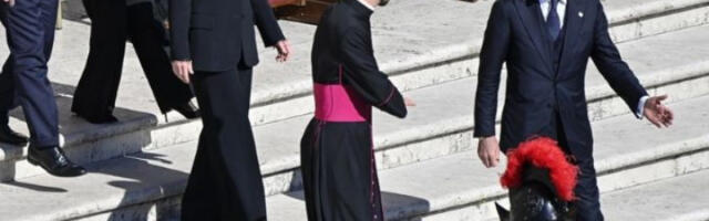 Мелони се састала са Трампом у Риму након сахране папе Фрање