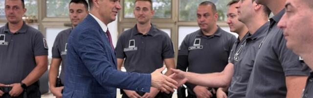 Grad Niš dobio 21 novog komunalnog milicionera i četiri vozila
