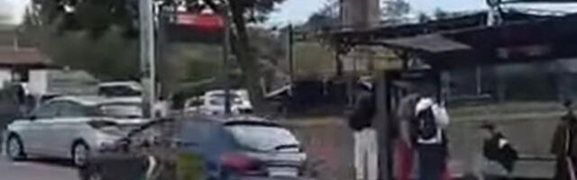 PRVI SNIMCI SA MESTA PUCNJAVE Žena ubijena u Višnjičkoj banji, policija blokirala ceo kvart! (VIDEO)