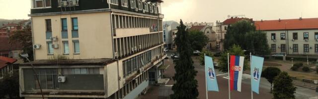 Kol centar opštine Vlasotince sada putem broja 0800 / 005 002