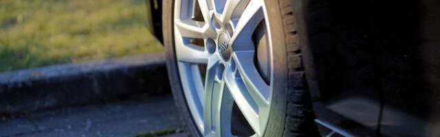 I proizvođači pneumatika u problemu zbog uredbe Vlade: Plaćaju taksu za odnošenje otpada koji nema gde da se odveze