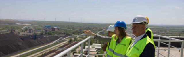 Ministarka Đedović Handanović u Kostolcu: Zajedno sa predstavnicima Međunarodnog monetarnog fonda u poseti novom proizvodnom kapacitetu