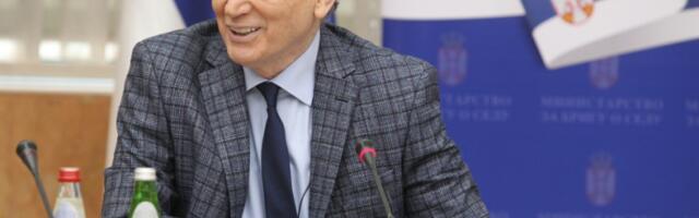 Милан Кркобабић честитао Први мај