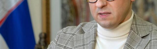 "PRIŠTINA NE MOŽE DA FORMIRA PARAVOJNE I PARAPOLICIJSKE ODREDE MIMO SPORAZUMA" Petković o formiranju Žandarmerije: Očajnički potezi Kurtija zbog sticanja poena!