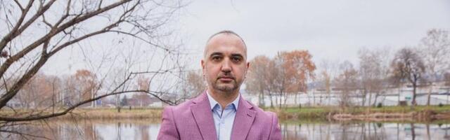 MILAN TANOVIĆ (POKS): "Umesto Van Goga dovedite Desingericu da vas "lupi" patikom, možda se dozovete pameti"