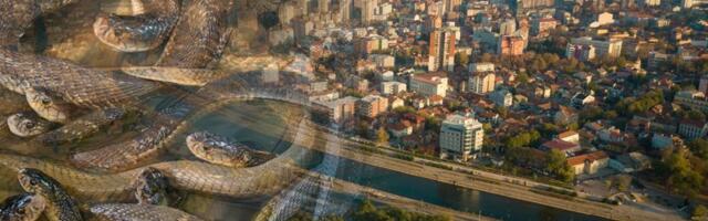 Ljudi, pazite se: Zmije se bude iz zimskog sna - Pogledajte koliku je Vladica "ulovio" (VIDEO)