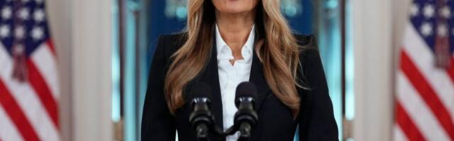 TRAMP OSTAO BEZ REČI: Melanija izašla pred novinare BEZ njegovog znanja i ispričala OVO o pedofilu Epstajnu! (VIDEO)