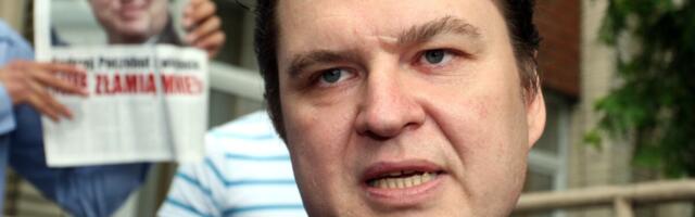 BELORUSIJA OSLOBODILA POLJSKOG NOVINARA: Bio na robiji 5 godina, dočekao ga Tusk:  "Dobrodošao, prijatelju" (FOTO)