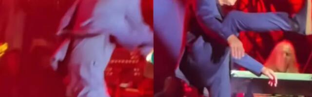 ŠTA SE OVO DESILO ZDRAVKU ČOLIĆU? Tokom nastupa uradio skandaloznu stvar, publika ostala u neverici