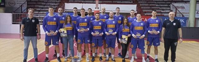 Žele Mozzart opremom motivisan pred gradski derbi