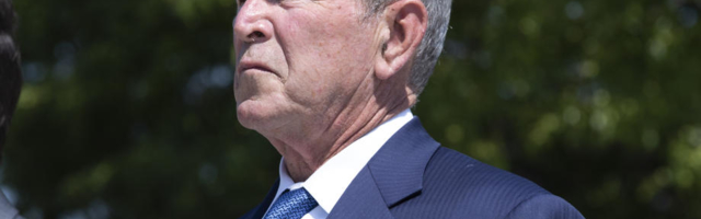 “TRAGEDIJA” Buš: Ubistvo Flojda šokantni neuspeh za SAD