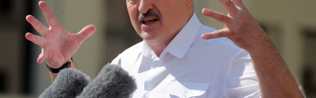U Belorusiji štrajkovi, Lukašenko najavio izbore nakon promene ustava, oglasili se EU i VB